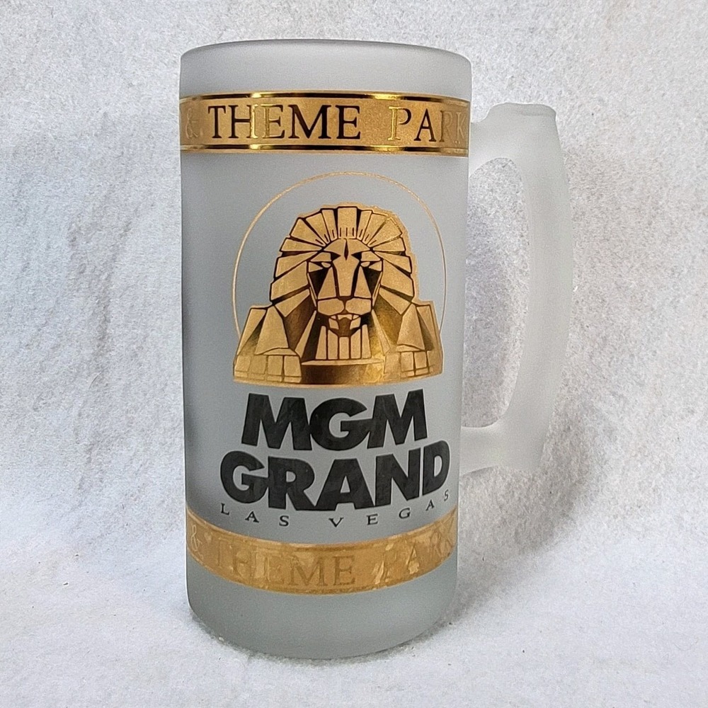 MGM‎ Grand Las Vegas Glass Beer Mug Frosted Lion Logo 1993 Theme Park